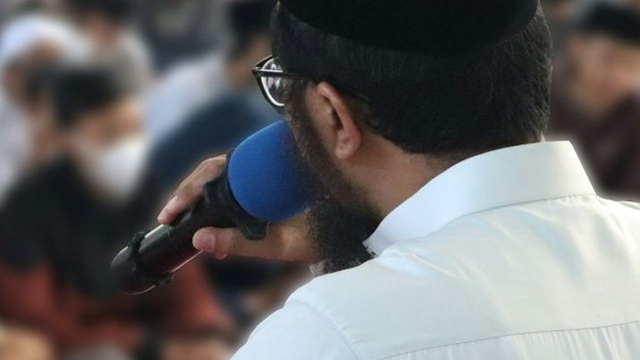 Contoh Ceramah tentang Cinta yang Lucu dan Menghibur Jemaah, Penuh Makna dan Pesan Mendalam