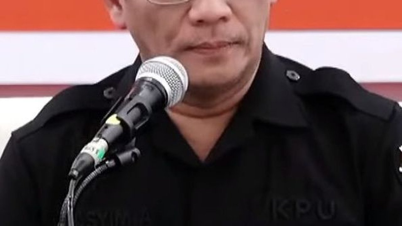 VIDEO: Suara Bergetar, Ketua KPU Tahan Tangis Bacakan Penetapan Hasil Pemilu 2024