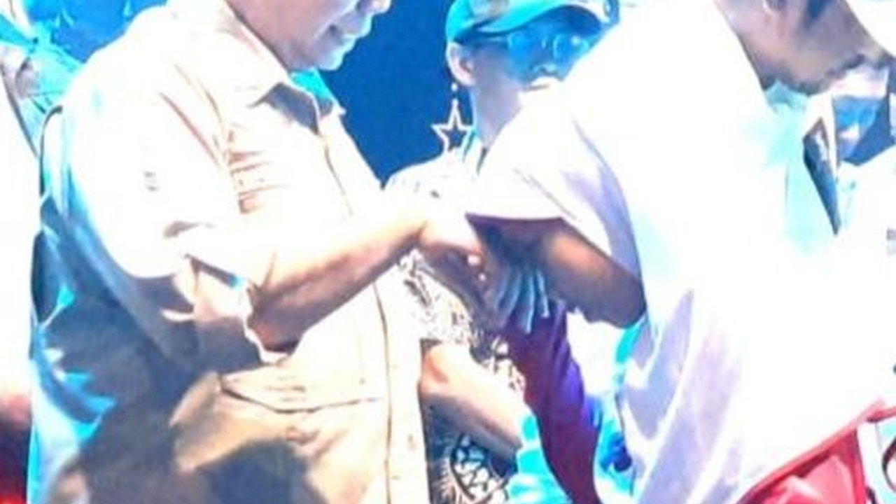 Relawan Prabowo-Gibran Bareng Haidar Alwi Gelar Syukuran Kemenangan, Ribuan Anak Yatim Terima Santunan