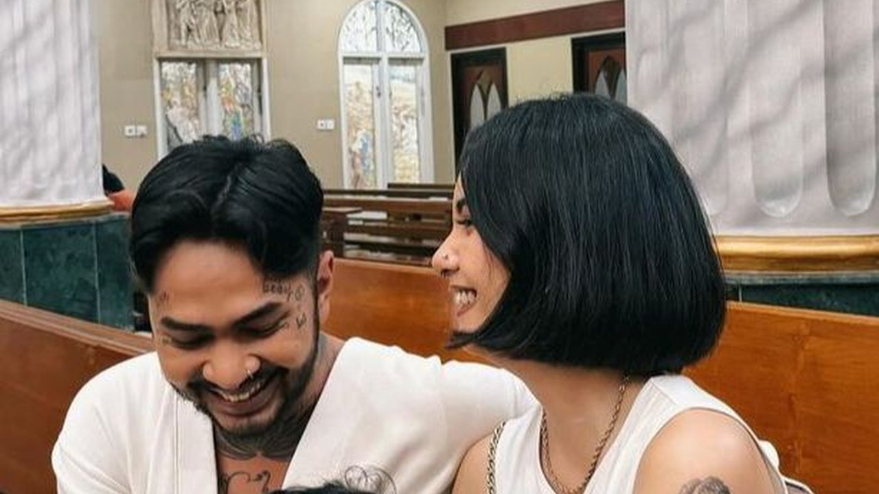 8 Foto Hasil Photoshoot Edisi Ramadan Onadioi Leonardo & Keluarga, Udah Log In?