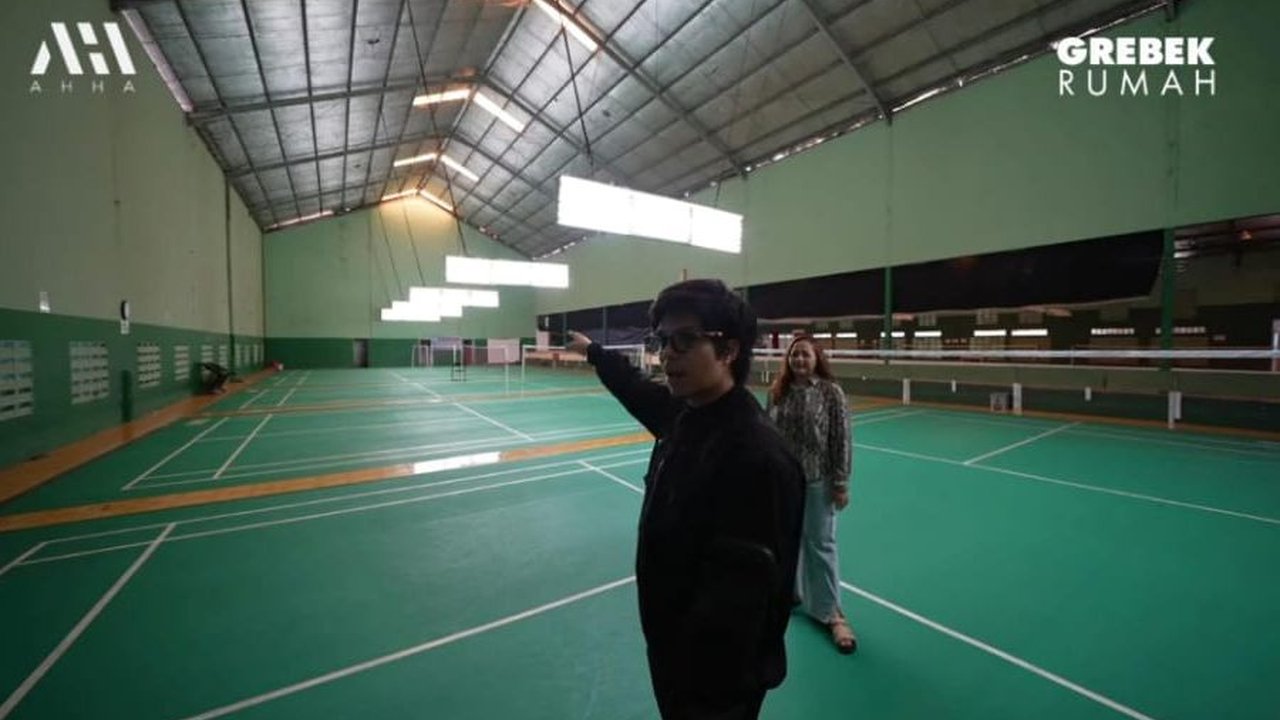 12 Potret Rumah Azhiera Mantan Istri Kurnia Meiga, Luasnya 5.000 Meter & Dilengkapi Gor Bulutangkis Seharga Rp40 Miliar