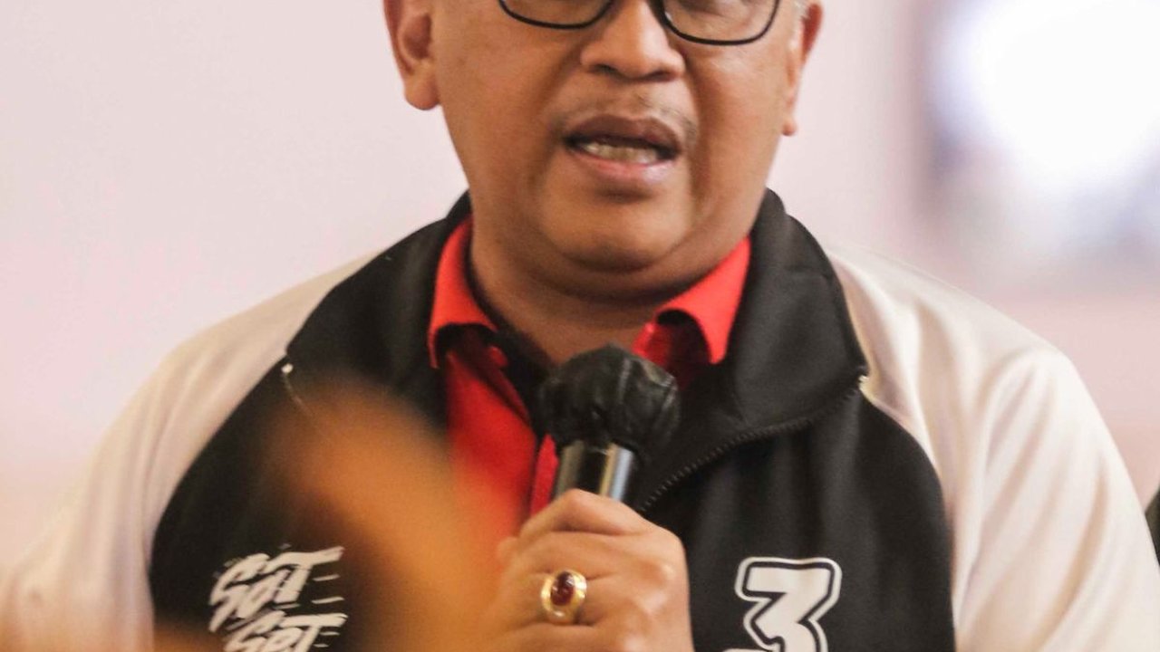 Hasto PDIP Respons Gibran Ingin Rangkul Paslon 01 dan 03: Itu Rangkulan Kekuasaan, Kami Pilih Rakyat
