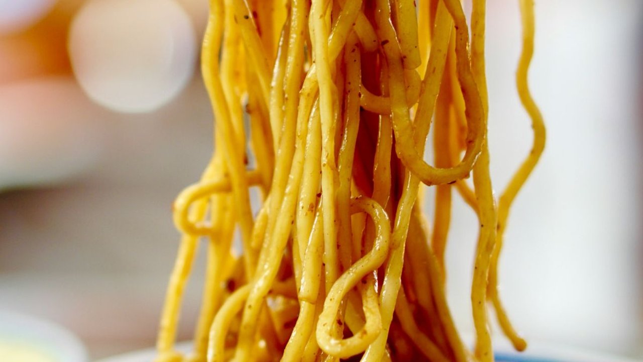 6 Resep Mie Kuning Aneka Kreasi, Cocok untuk Menu Santap Keluarga