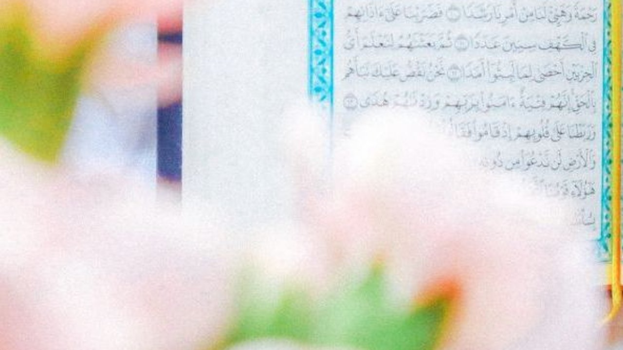 5 Unsur Unsur Hadis yang Perlu Diketahui, Lengkap Beserta Pengertian & Syaratnya