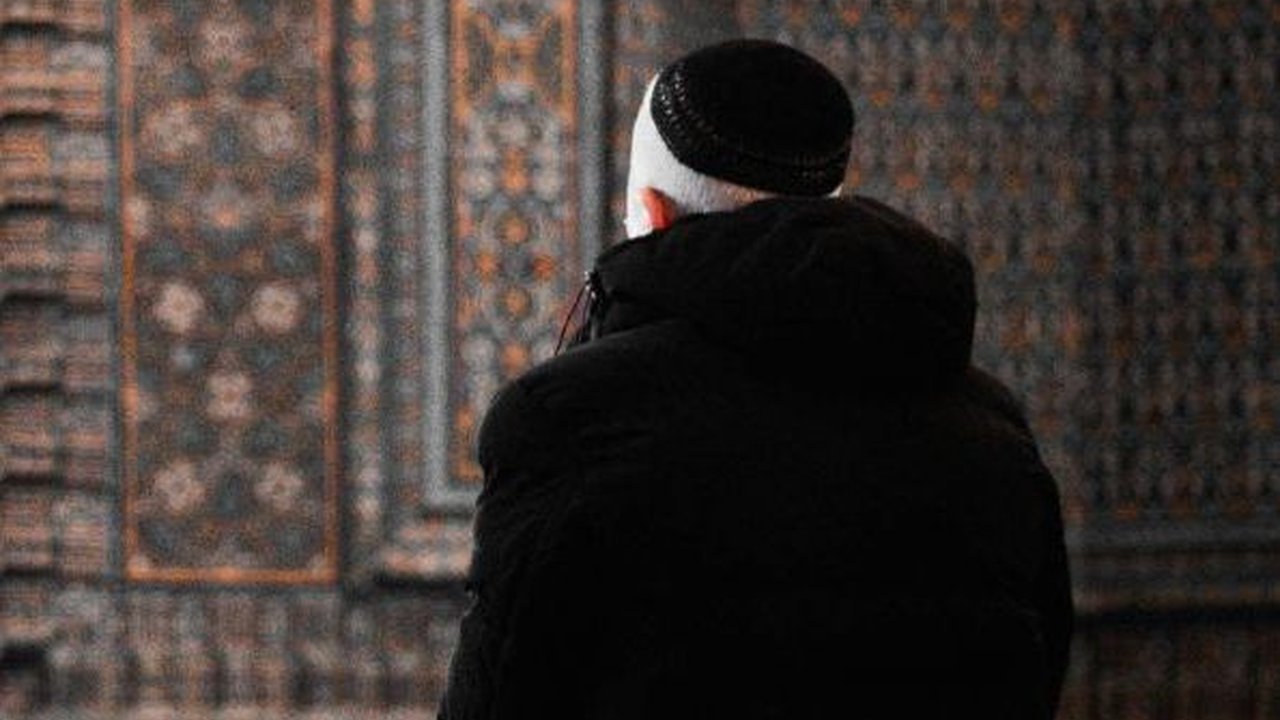 Malam Lailatul Qadar adalah Malam Penuh Kemuliaan, Ketahui Tanda-Tanda dan Keutamaannya