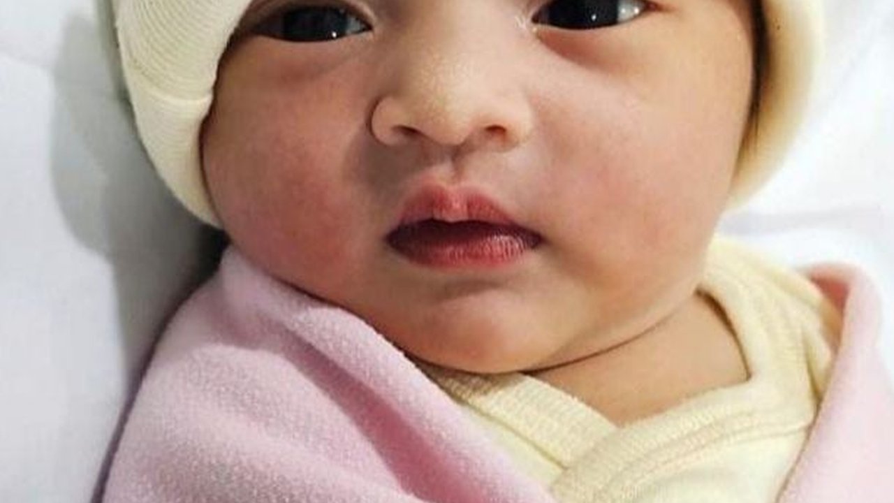 Alasan Allah Memberi Anak Perempuan, Berikut Penjelasan dan Keistimewaannya