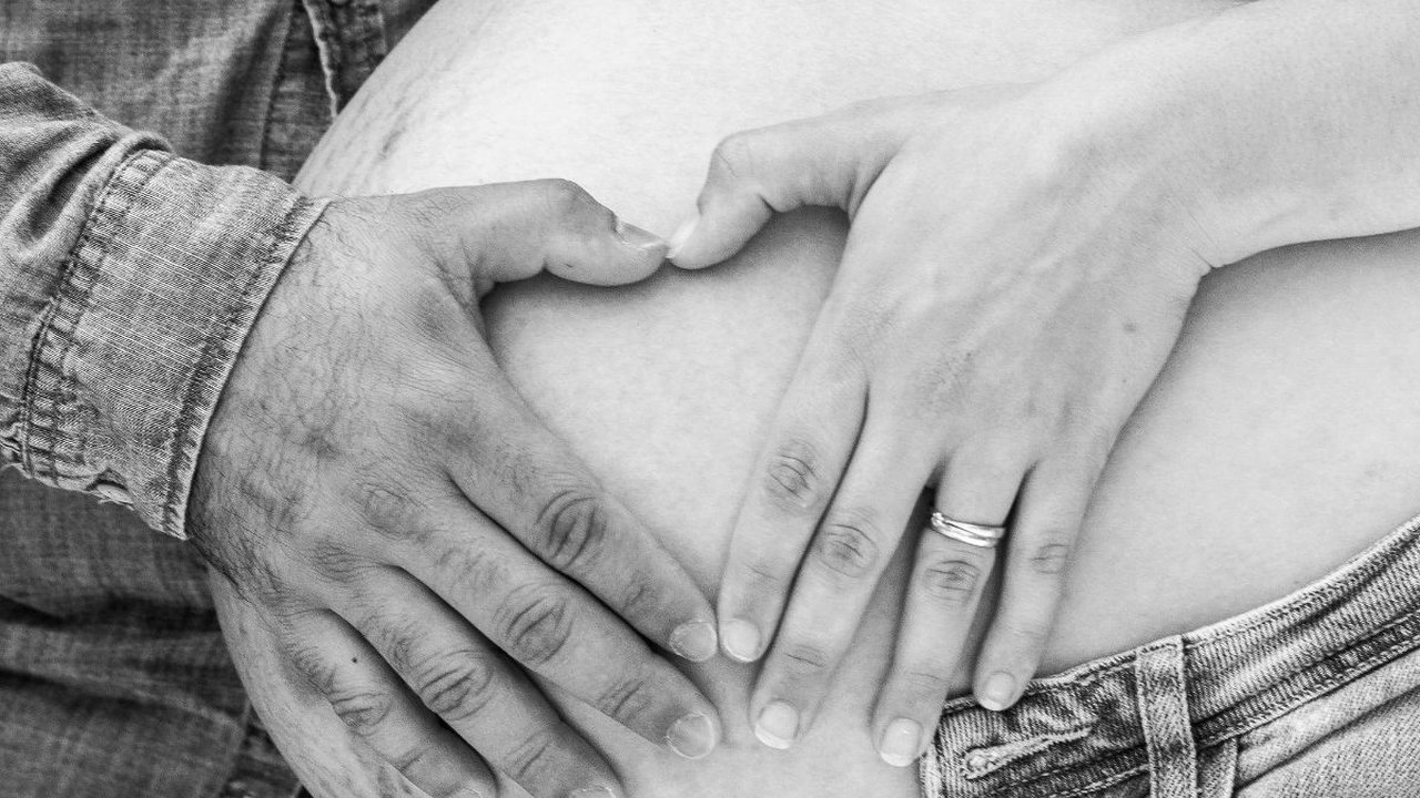 Penyebab Stretch Mark pada Kulit, dan Bagaimana Cara Mengatasinya