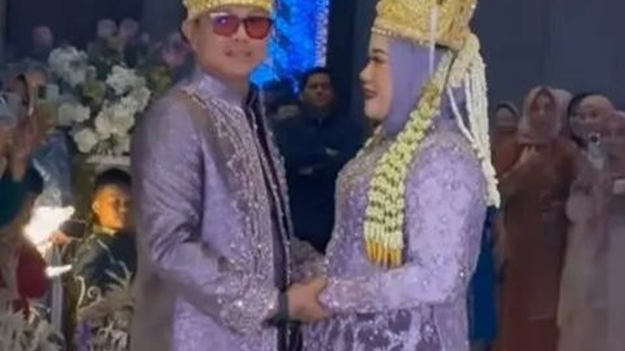Momen Resepsi Kedua Babang Andika dan Ayu Kartika, Pesta Mewah di Hotel