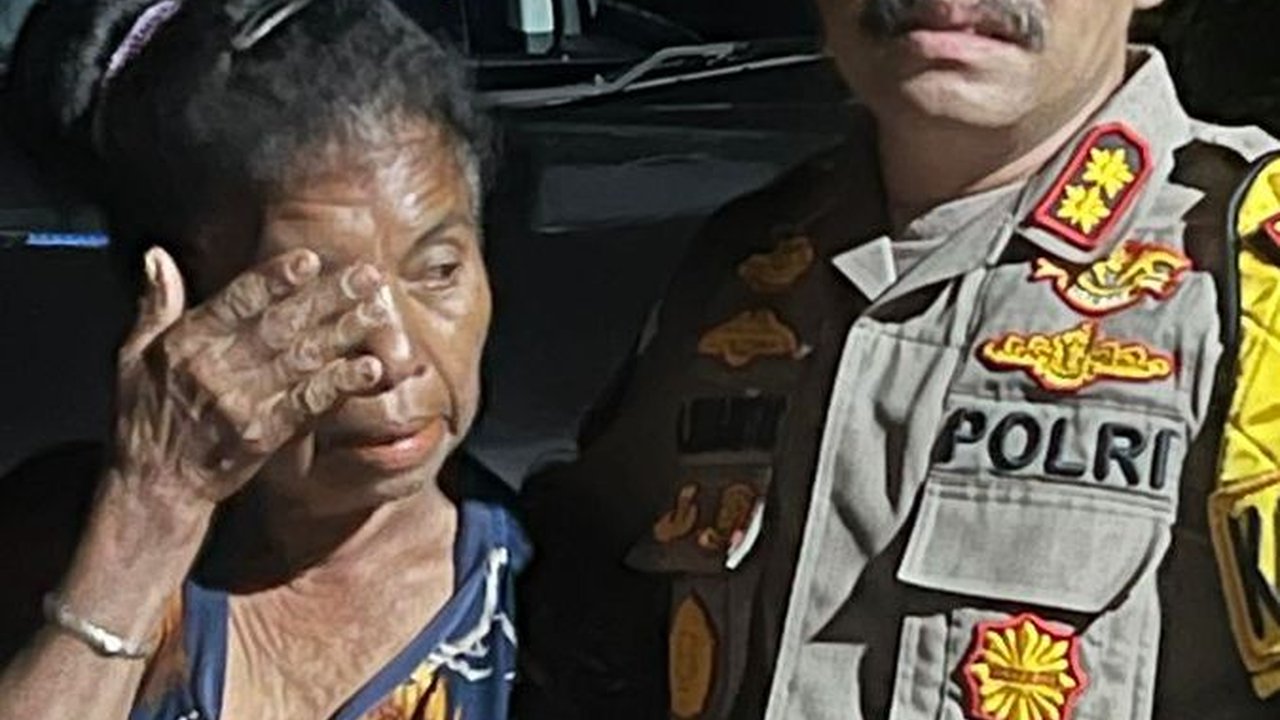 Air Mata Bahagia Warga Perbatasan Timor Leste Dapat Sumur Bor hingga Lampu Solar Cell