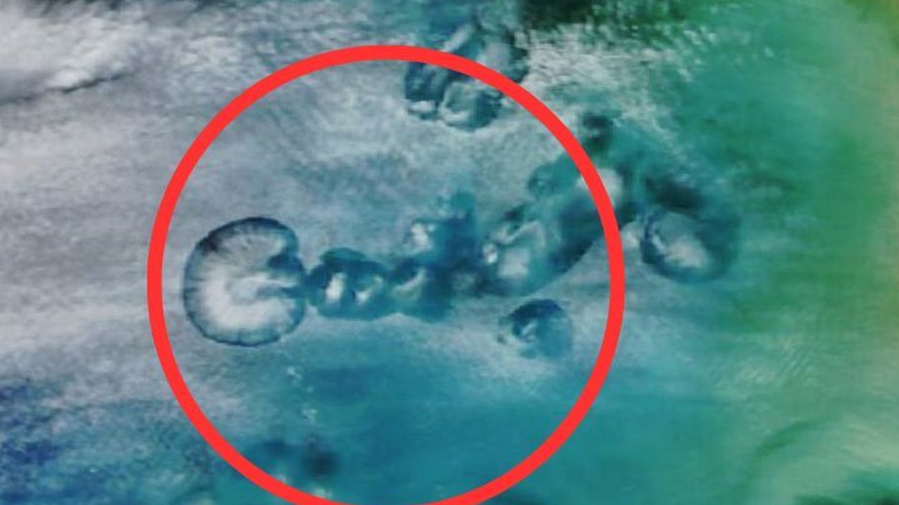 Ada Fenomena Awan Berlubang di Langit Teluk Meksiko, Begini Penjelasan NASA