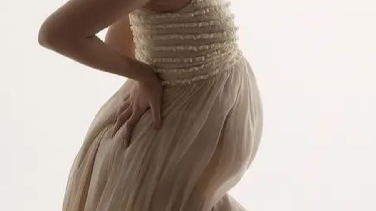 Intip Deretan Potret Maternity Shoot Jessica Mila, Parade Gaun Nuansa Pastel yang Sangat Menawan