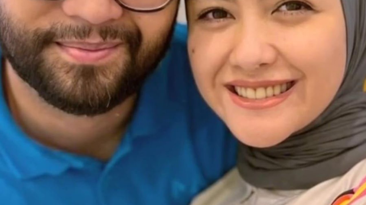 Menuju 9 Tahun Pernikahan, Begini Momen Mesra Revalina S Temat Sama Suami Bikin Baper