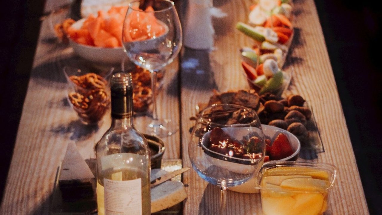 Benarkah Tidak Boleh Makan di Atas Jam 8 Malam?