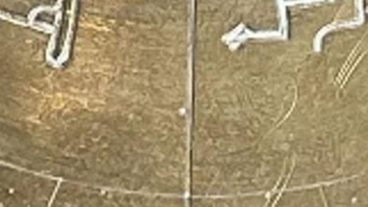 Sejarawan ini Tak Sengaja Temukan “HP Pertama di Dunia” Usianya 1.000 Tahun, Ada Catatan Doa Agama Islam