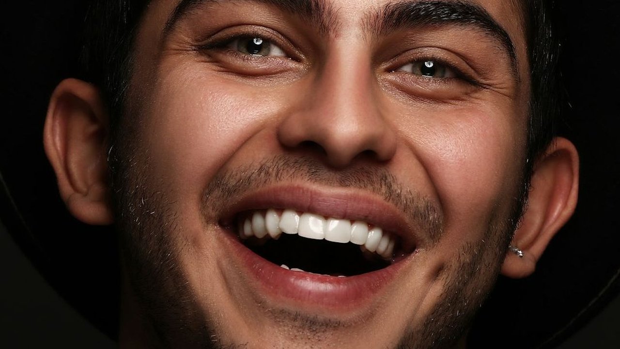 40 Pantun Penutup Salam Lucu, Cocok untuk Hiburan dan Bikin Audiens Terkesan