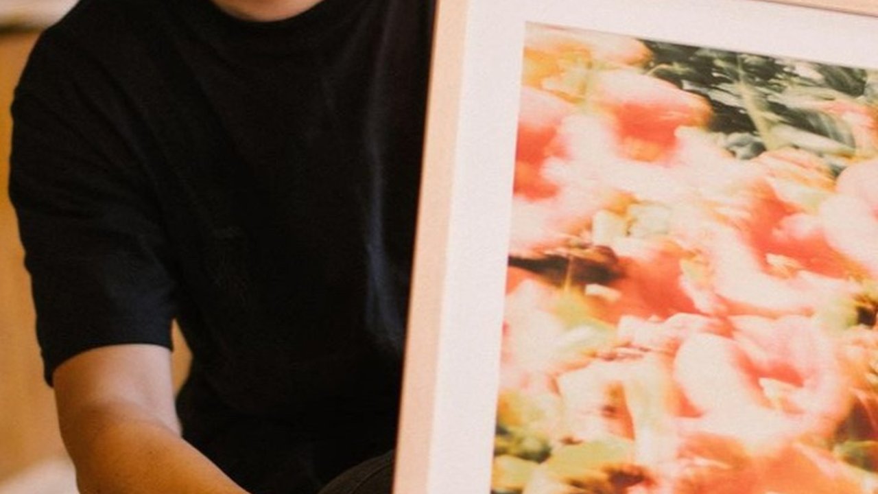 Diduga Punya Kekasih Baru, Intip Pesona Keenan Pearce Kakak Pevita Pearce