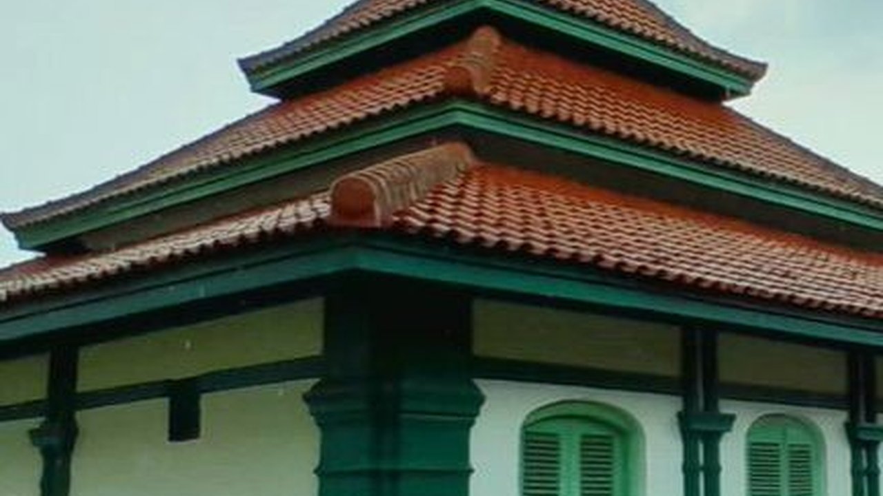 Melihat Arsitektur Unik Masjid Kuno Al Hikmah di Serang, Pertahankan Bangunan Asli Sejak Renovasi 1950