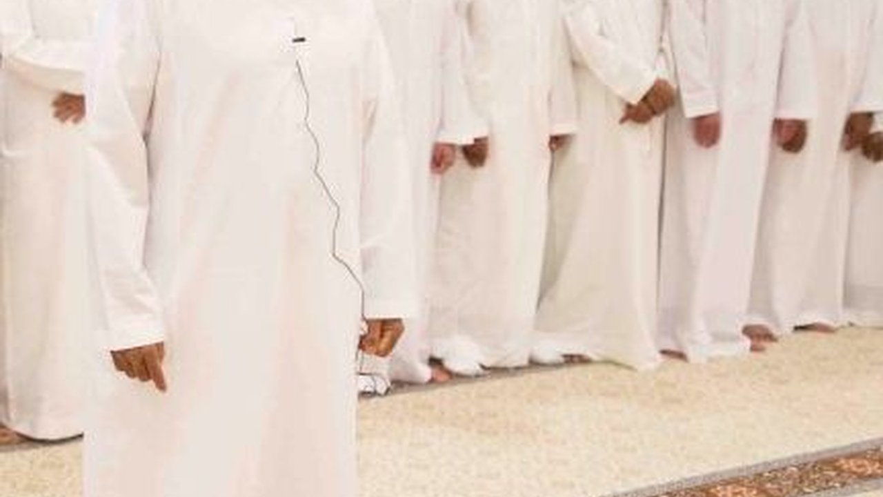 Tata Cara Mengurus Jenazah Lengkap dari Memandikan sampai Menguburkan