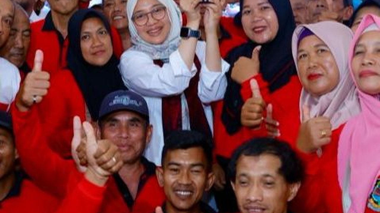 Rayakan Raihan Adipura, Bupati Ipuk Tasyakuran Bersama Petugas Kebersihan