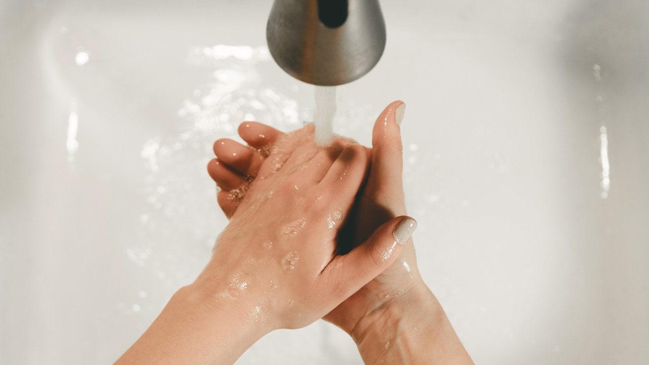 Kebun Binatang San Diego mengumumkan kedatangan dua panda raksasa baru dari China, menandai momen bersejarah sebagai panda pertama yang masuk ke Amerika Serikat dalam 21 tahun terakhir.