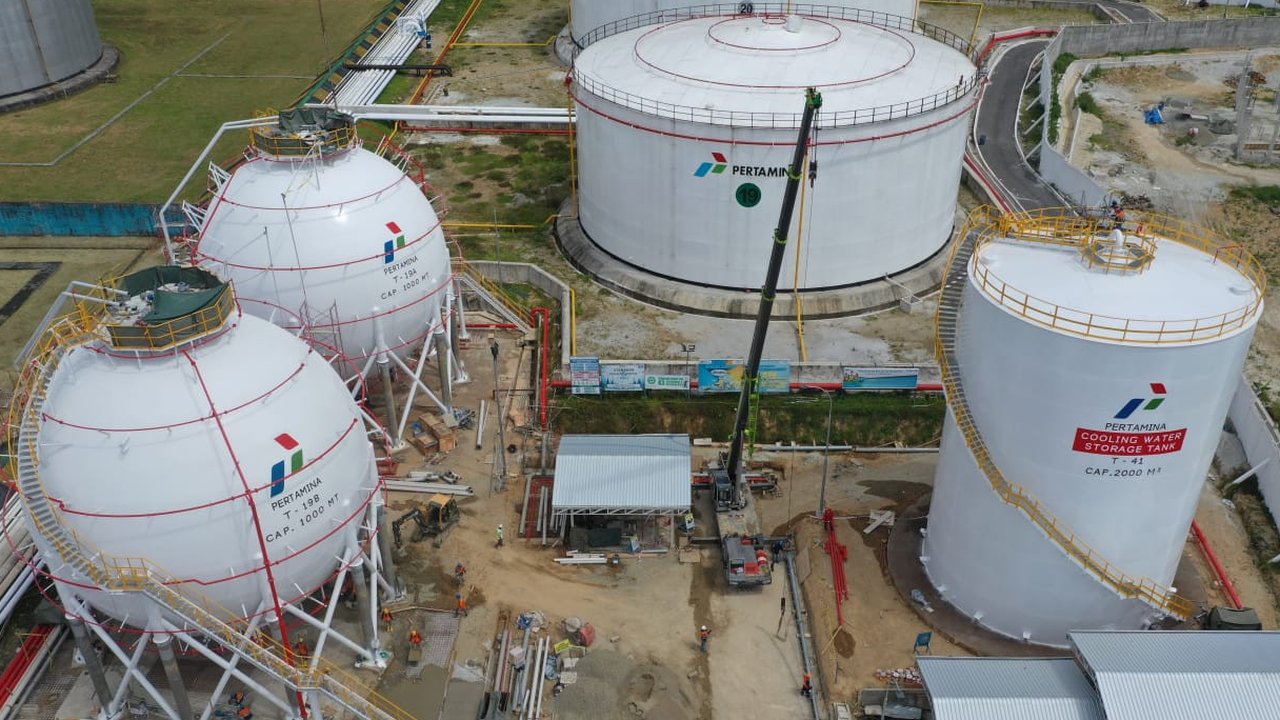 Pembangunan Terminal LPG yang terdiri dari Tanki LPG, Dermaga beserta sarana dan fasilitas pendukung