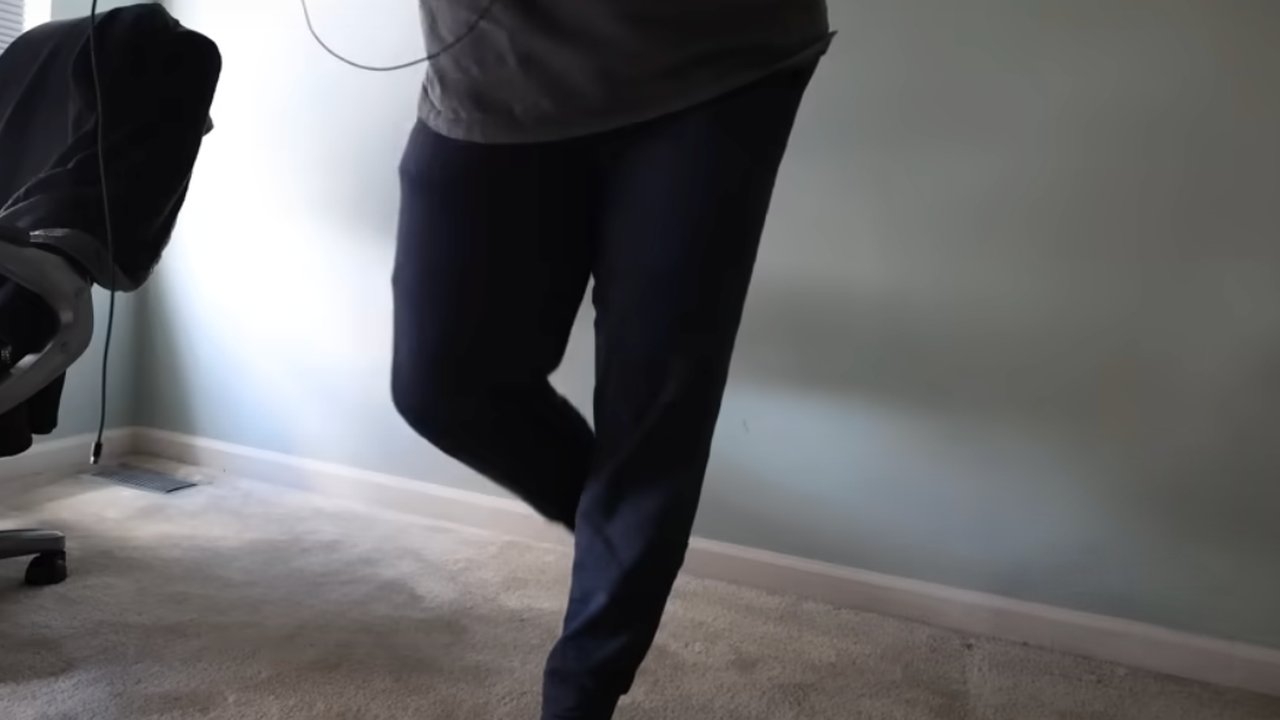 Ada manfaat dan ada pula sebaliknya. Eksperimen ini dilakukan oleh seorang Youtuber.
