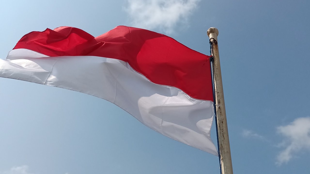 Ilustrasi bendera Indonesia. (Sumber foto: Pexels.com)