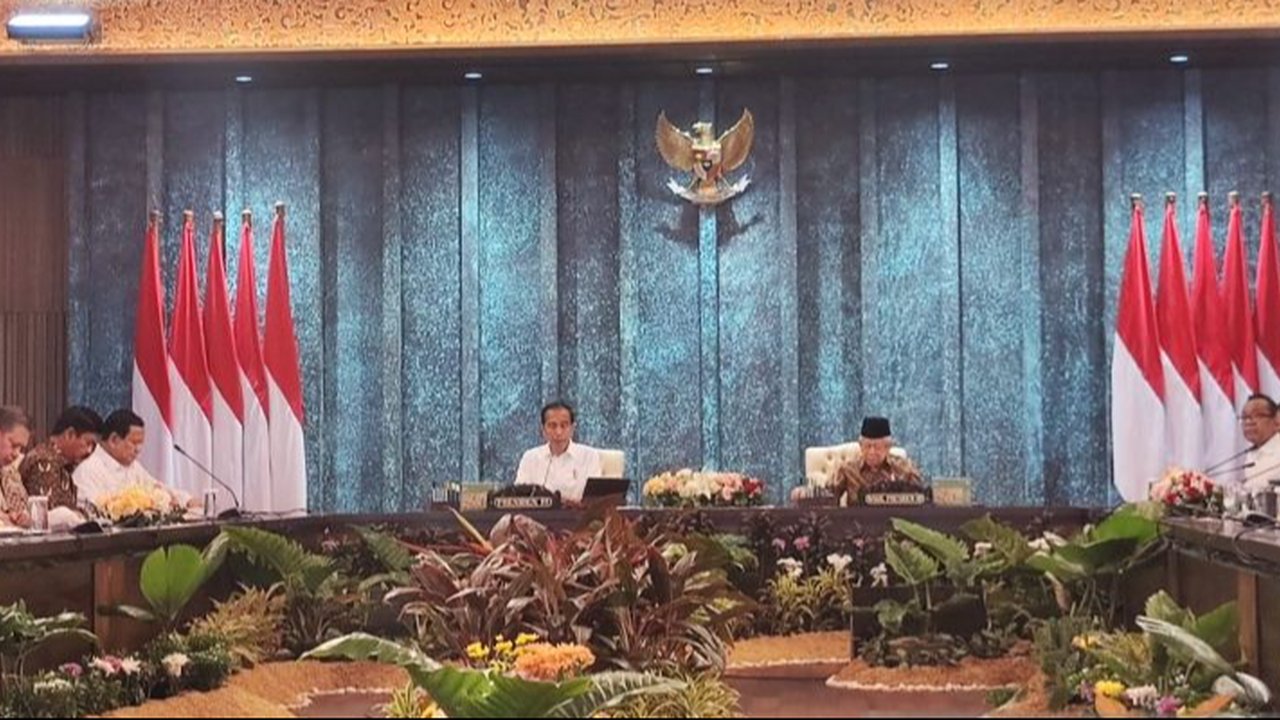 Jokowi sidang kabinet di IKN
