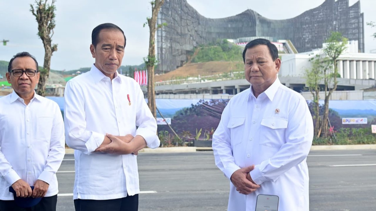 Presiden Jokowi Bersama Kepala Daerah di IKN