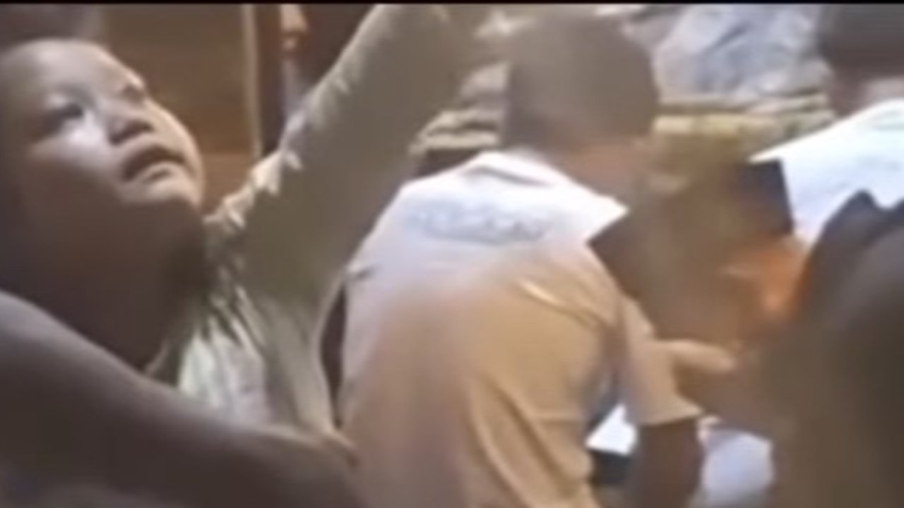 Anak Lihat Ayahnya yang Sudah Meninggal di Langit