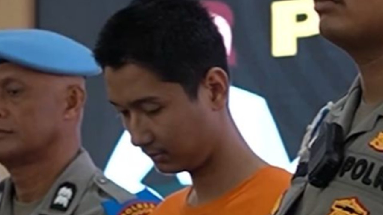 Mantan atlet anggar sekaligus selebgram, Cut Intan Nabila alami kekerasan yang dilakukan sang suami.