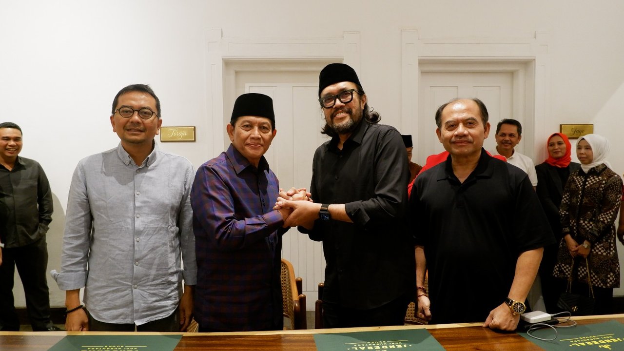 Ono Surono-Acep Adang