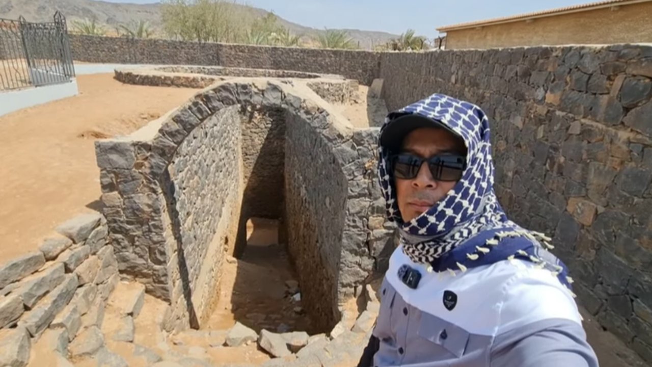 Kondisi Sumur Bir Thaflah yang Pernah Diludahi Nabi Muhammad SAW Masih ada Airnya Sampai Saat Ini