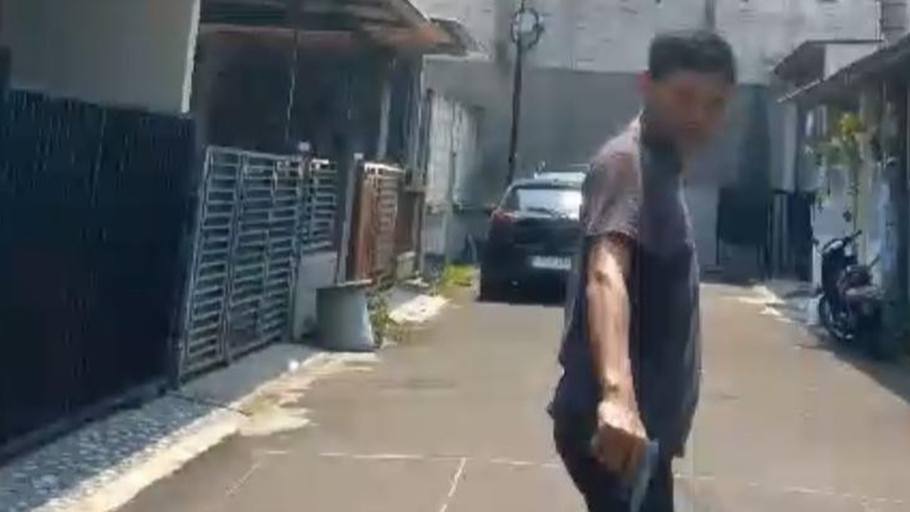 Viral Aksi Koboi Pegawai PN Depok, Todong Senjata ke Warga di Perumahan