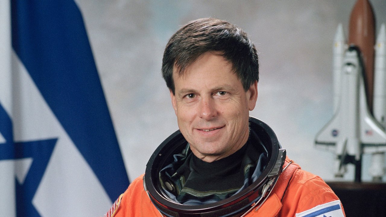 Ada Harapan dan Doa yang Ditulis Astronot Israel dalam Buku Harian sebelum Pesawat Ruang Angkasanya Meledak, Ini Isinya