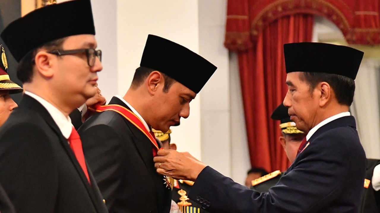 AHY Dapat Penghargaan dari Presiden
