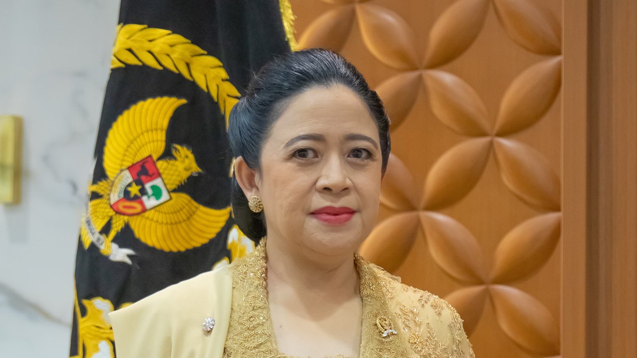 Ketua DPR RI Puan Maharani dengan mengenakan baju kebaya tiba untuk menghadiri Sidang Tahunan MPR, Sidang Bersama DPR dan DPD tahun 2024 di kompleks Parlemen, Senayan, Jakarta, Jumat (16/8/20