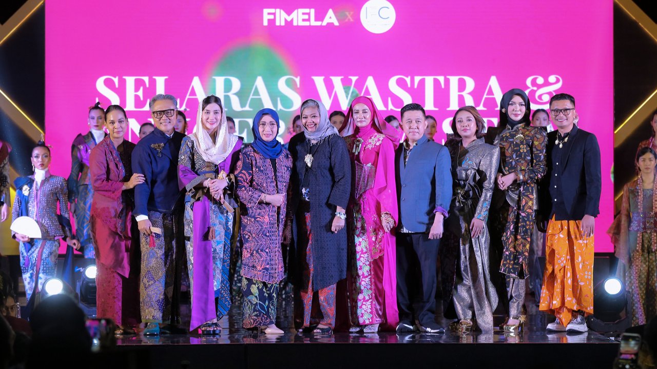 Sinta Rosma Yenti dalam acara Tatawastra Cita dan Cipta