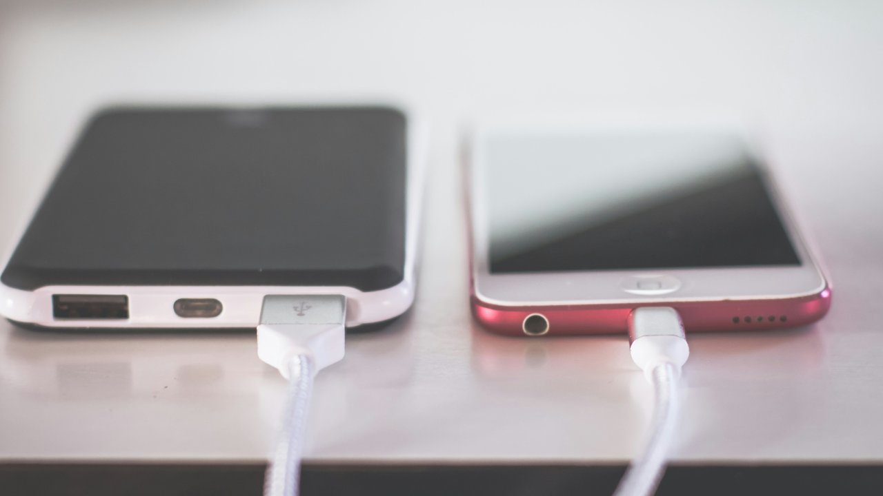 Tanda-Tanda Charger HP Mulai Rusak, Perhatikan Hal Ini