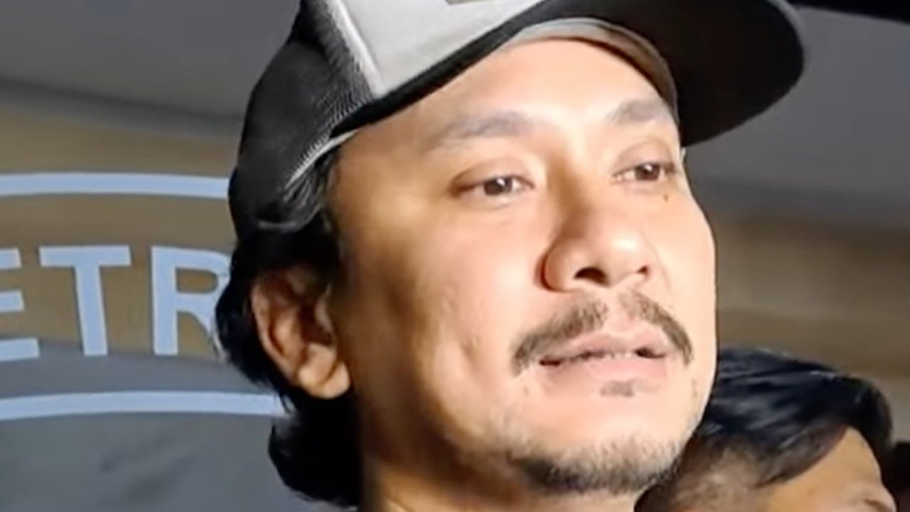 Vincent Rompies menjalani pemeriksaan terkait kasus dugaan bullying atau perundungan di sekolah. Ia menyebut, putranya masih berstatus sebagai saksi. (Foto: Dok. YouTube Intens Investigasi)