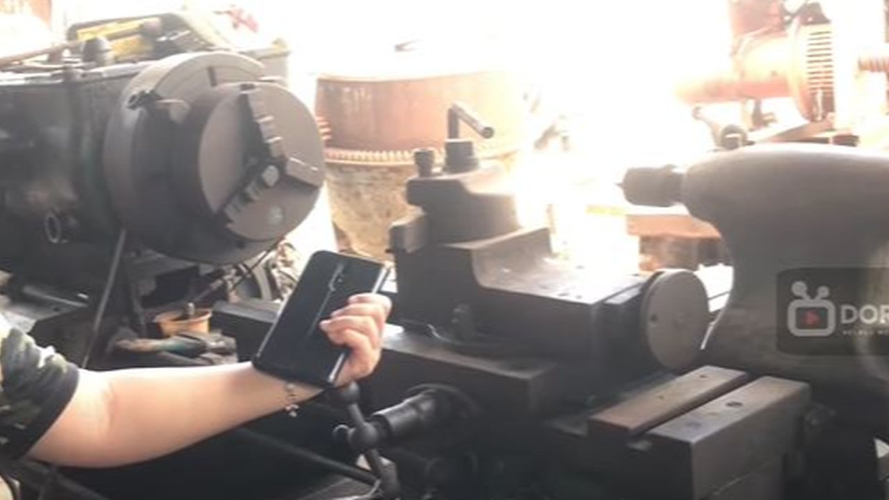 Mesin Bubut Milik Gho A San