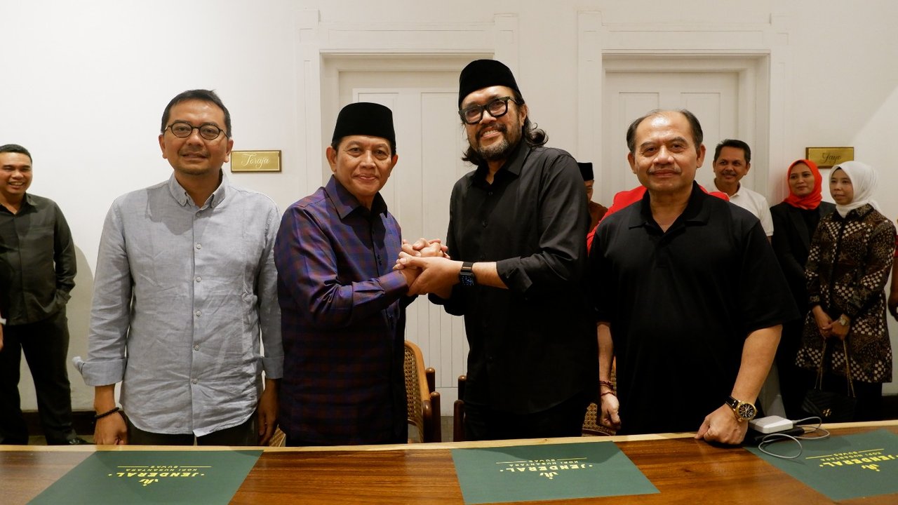 Ono Surono-Acep Adang