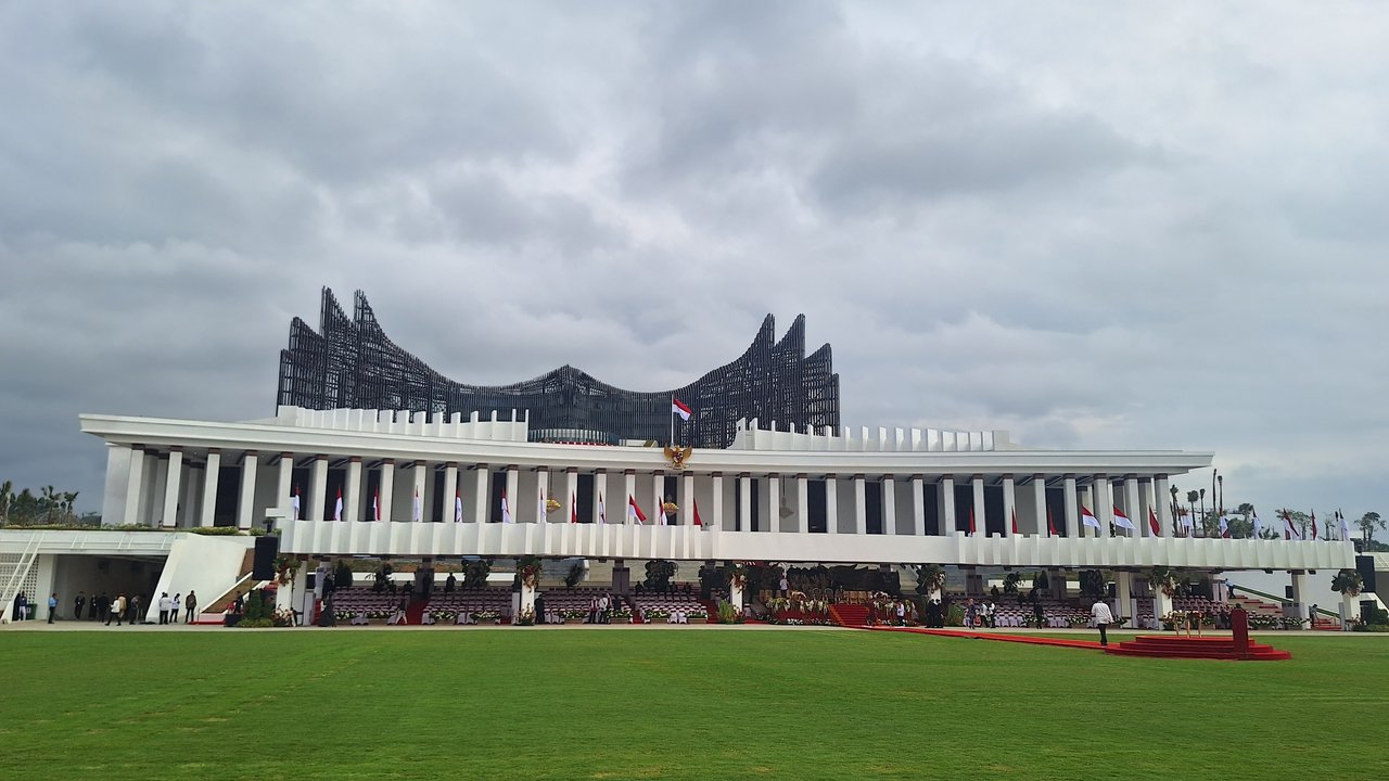 AGUS HARIMURTI YUDHOYONO