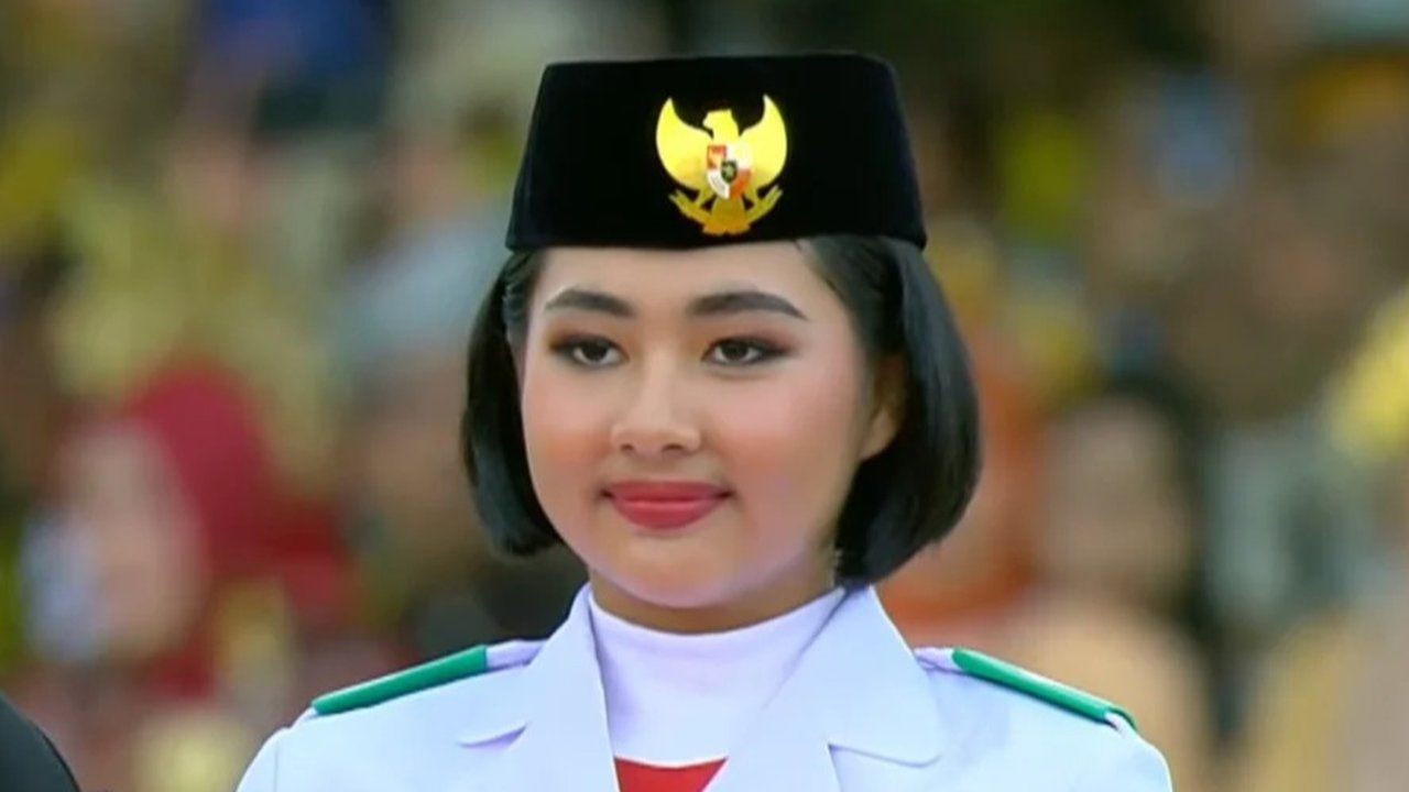 Mengenal Sosok Livenia Evelyn Kurniawan, Siswa Asal Kaltim Pembawa Baki Paskibra Nasional di IKN
