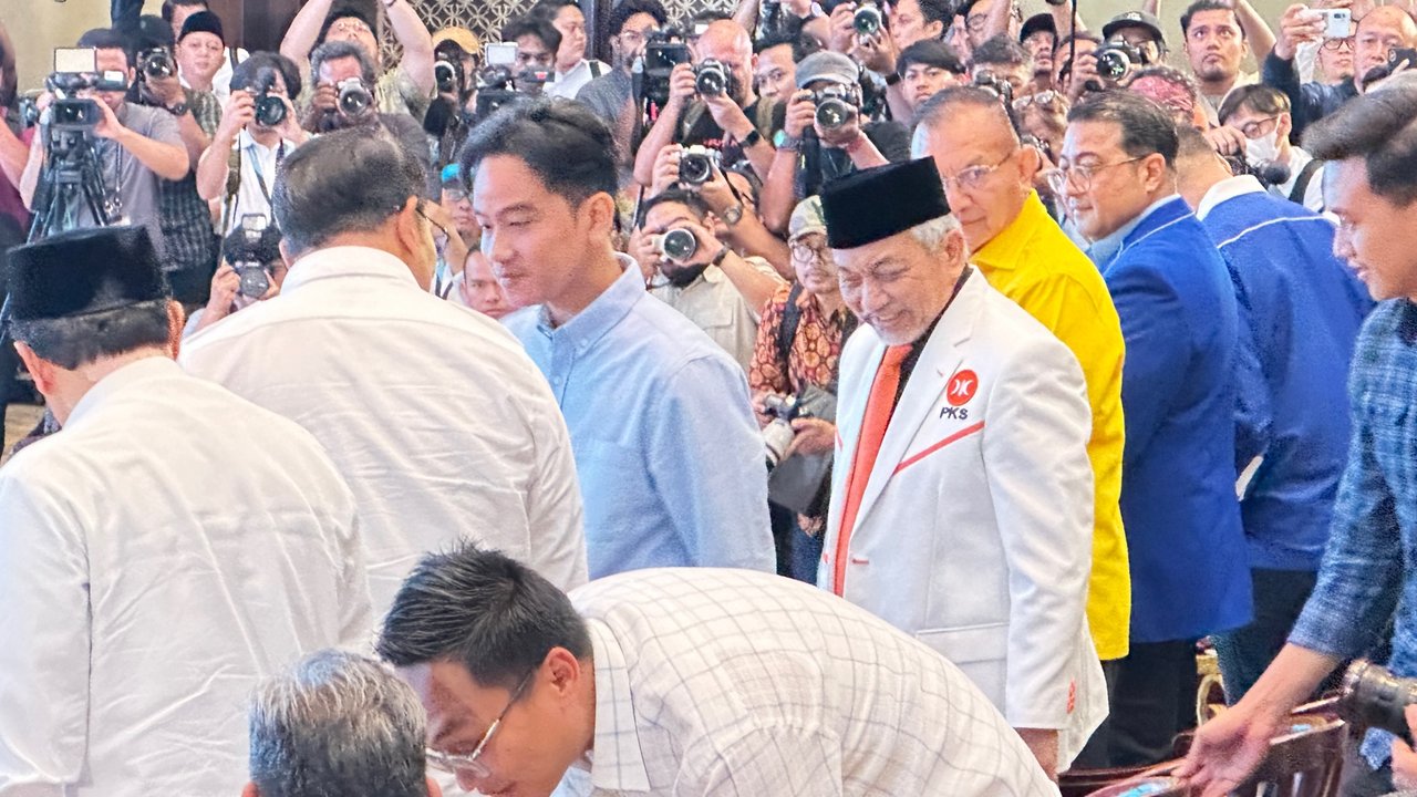 Gibran Mendadak Hadir di Deklarasi Ridwan Kamil-Suswono Maju Pilkada Jakarta