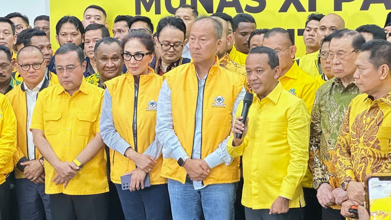 Bahlil Daftar Calon Ketum Golkar
