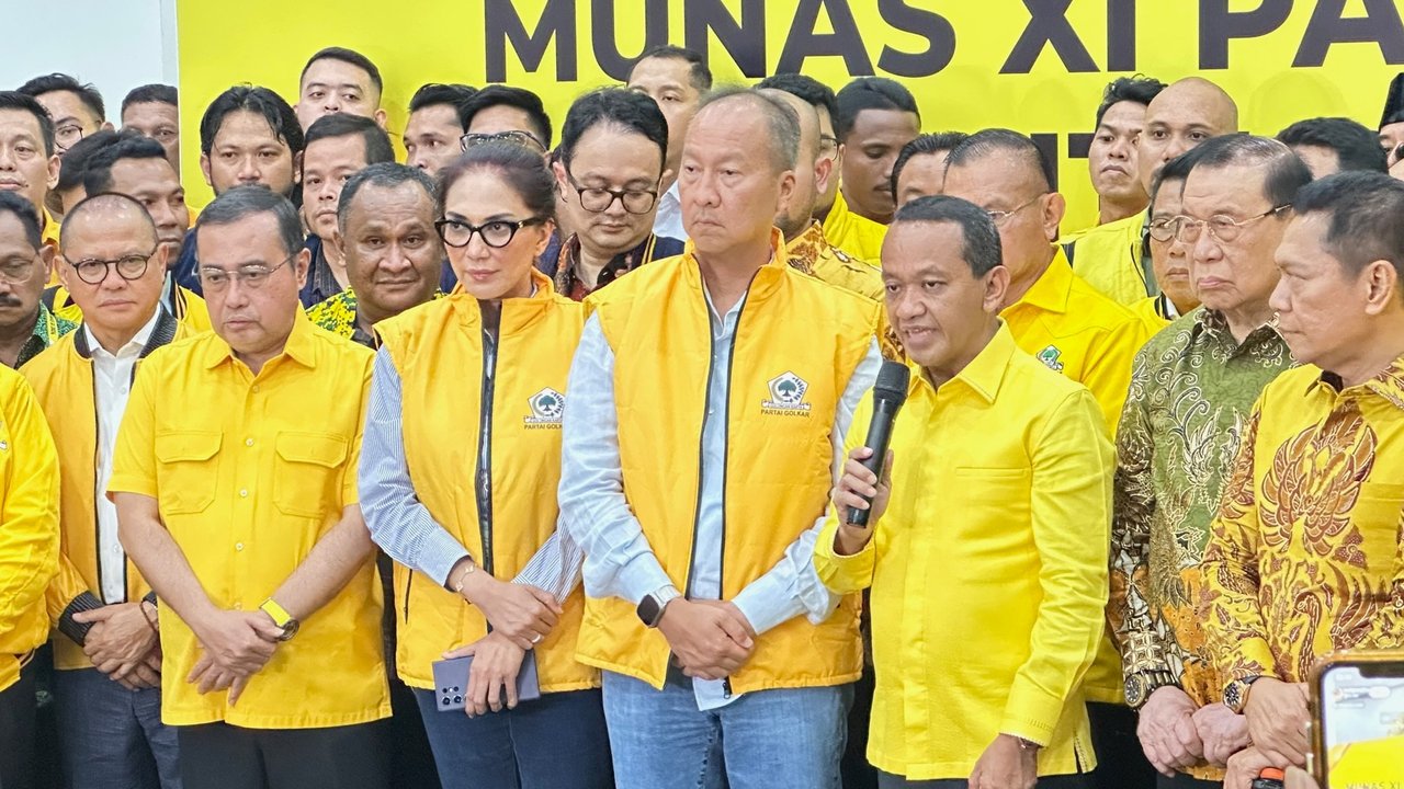 Bahlil Daftar Calon Ketum Golkar