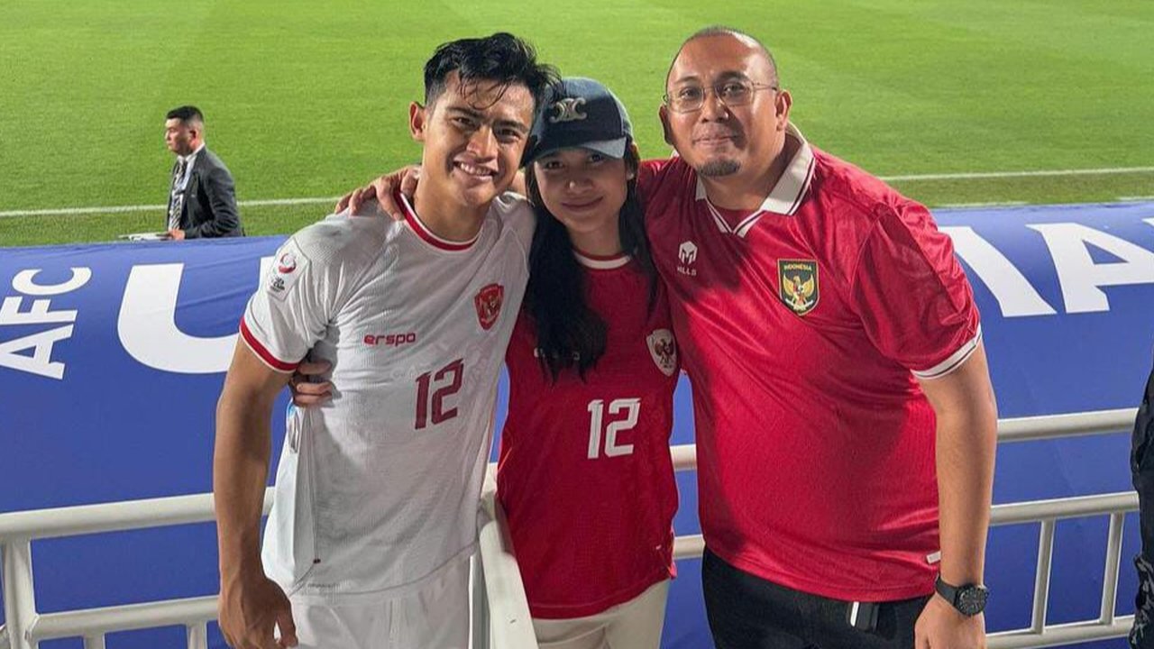 Potret Kebersamaan Azizah Salsha dengan Ayahnya Andre Rosiade yang Merupakan Anggota DPR RI