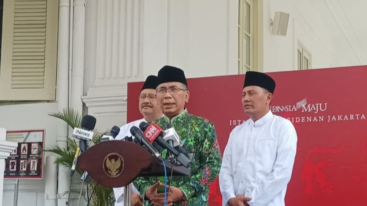 Gus Yahya di Istana