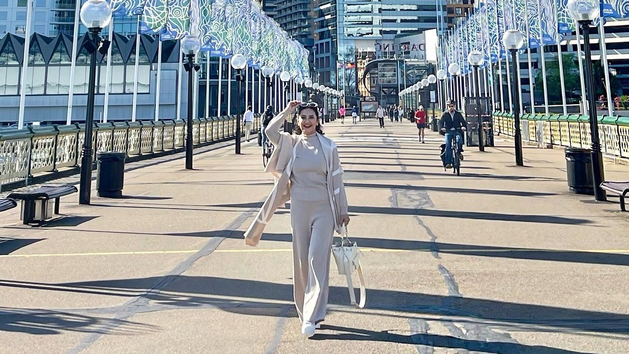 Potret Bella Saphira Jalan-jalan di Australia